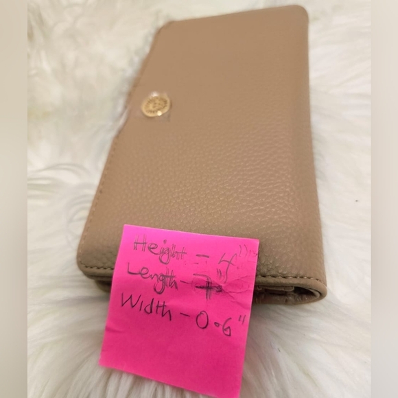 Anne Klien Authentic Slim Bifold Tan Wallet🌴 - Picture 9 of 9